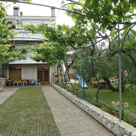 Апартаменты For Families With Children Pasman - 14788 Mali Pasman