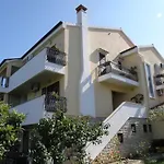 Apartamento For Families With Children Pasman - 14788 Mali Pašman